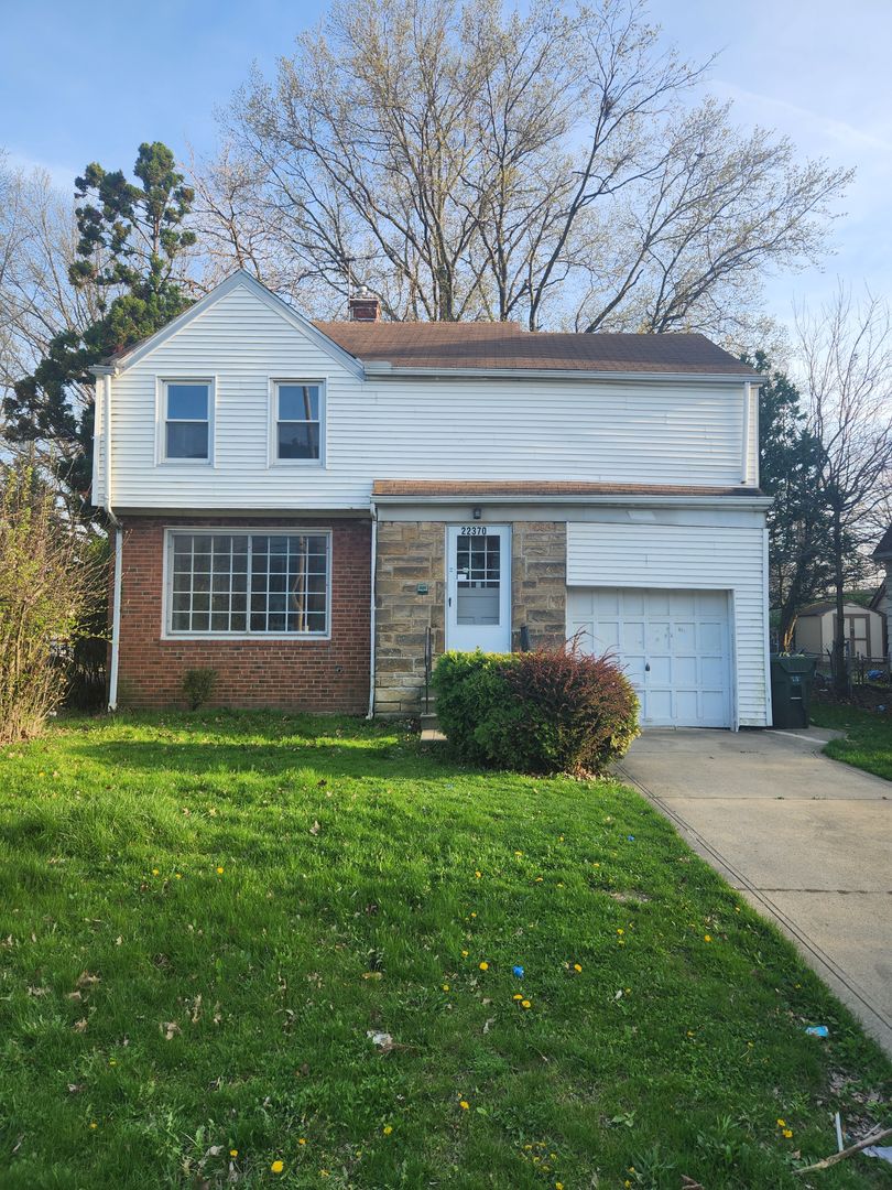 Euclid House: 22370 Tracy Ave