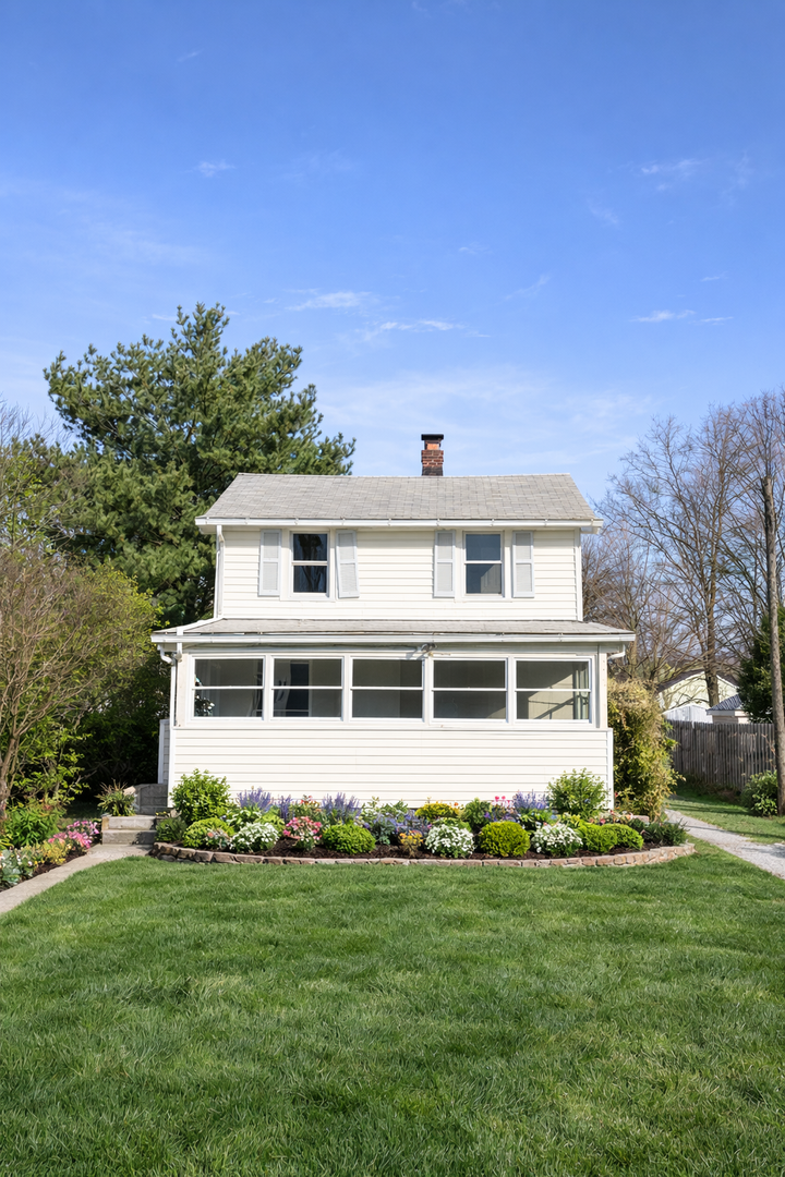 Willowick House: 29007 Foxboro Dr