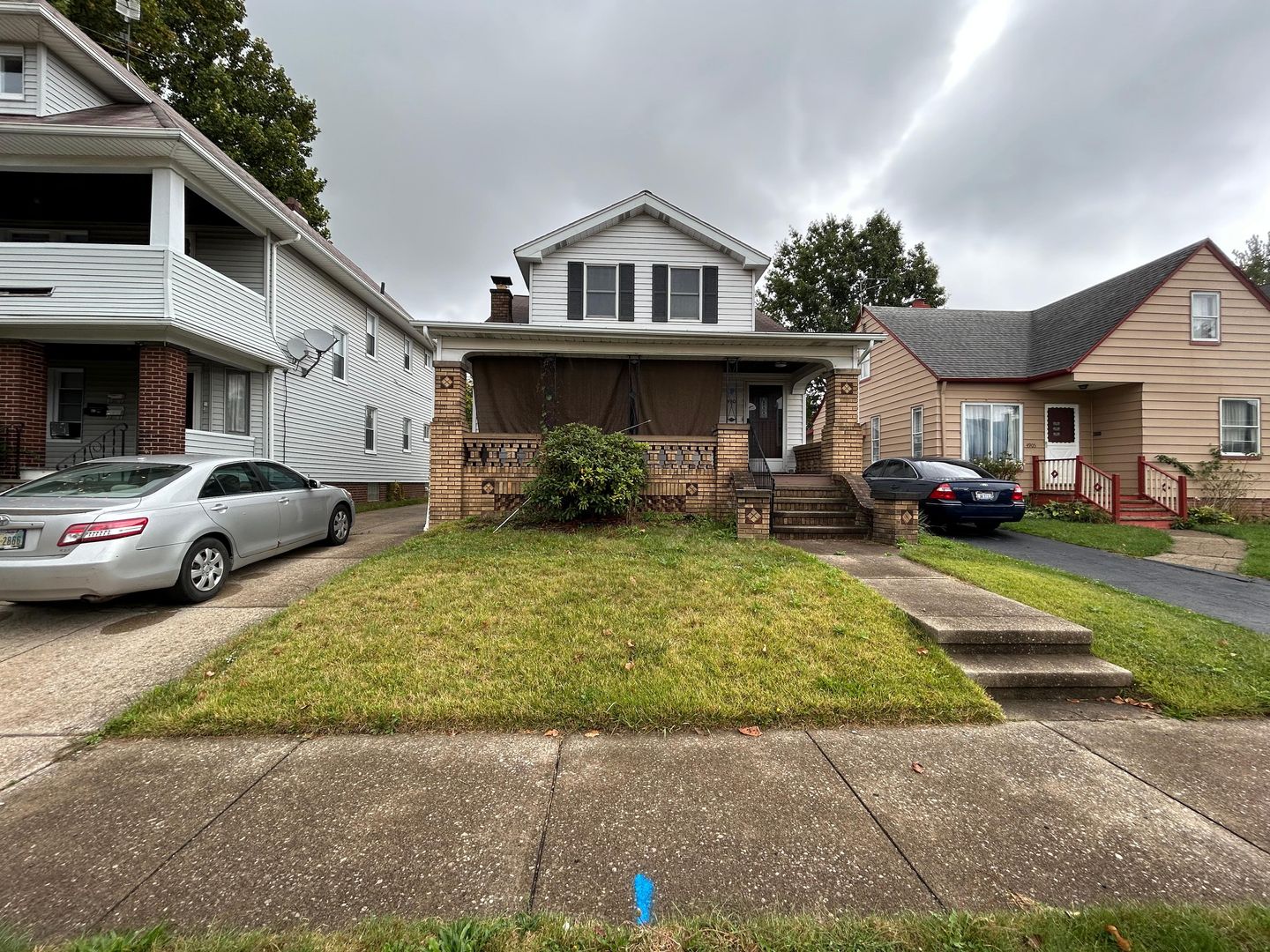 Garfield Heights House: 4901 E 108th St