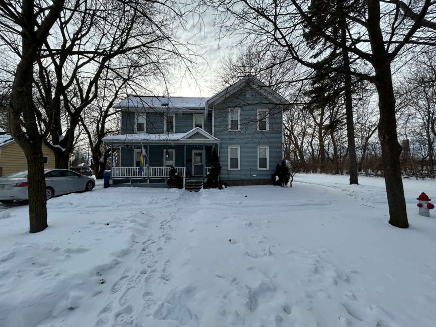 Painesville Apartment: 349-351 Courtland St