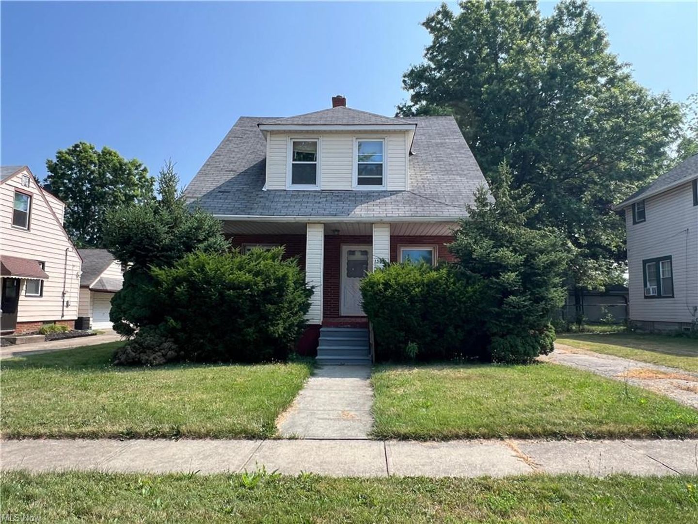 Wickliffe House: 1365 Craneing Rd