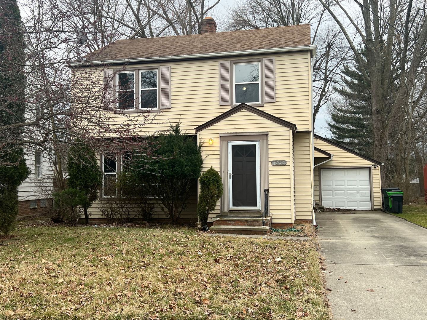 South Euclid House: 4046 Bluestone Rd