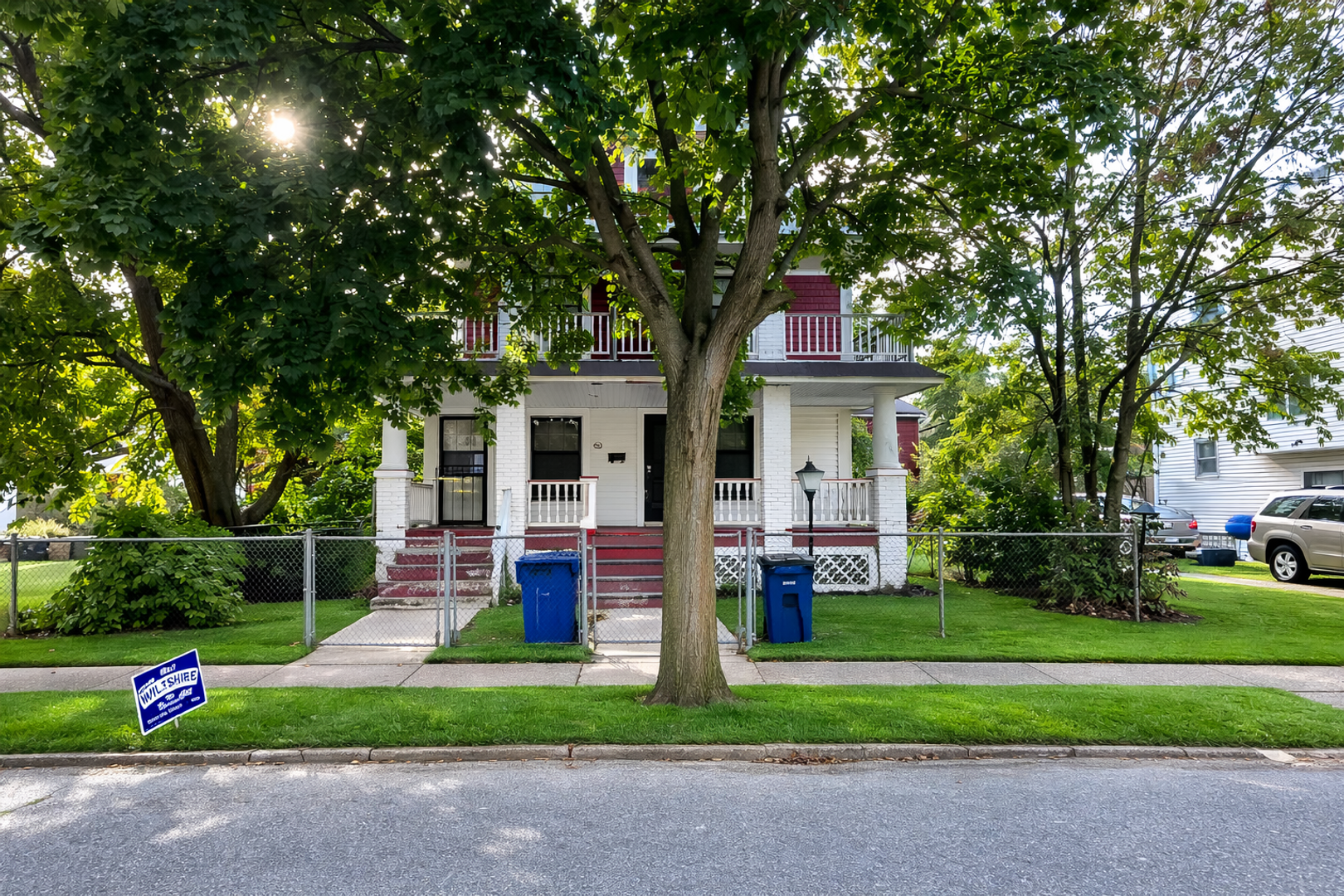 Cleveland Apartment: 750 E 96th St, Cleveland, OH 44108