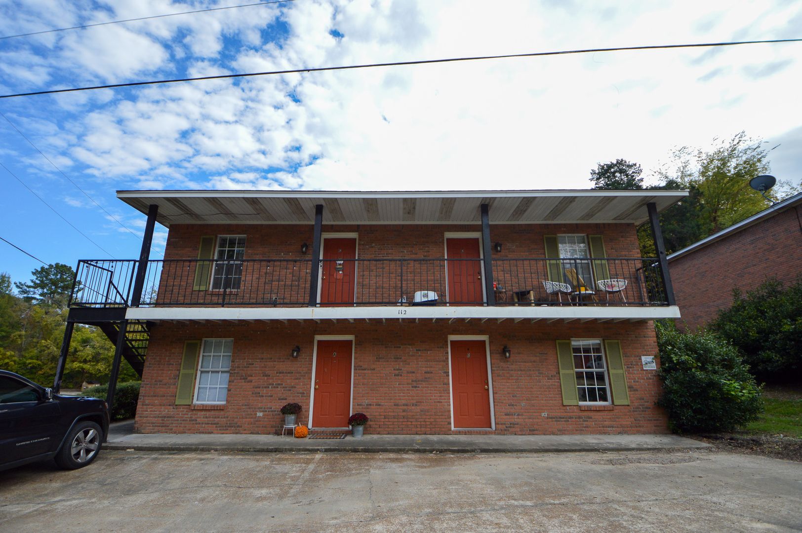 Starkville Apartment: 108 -112 Hartness St