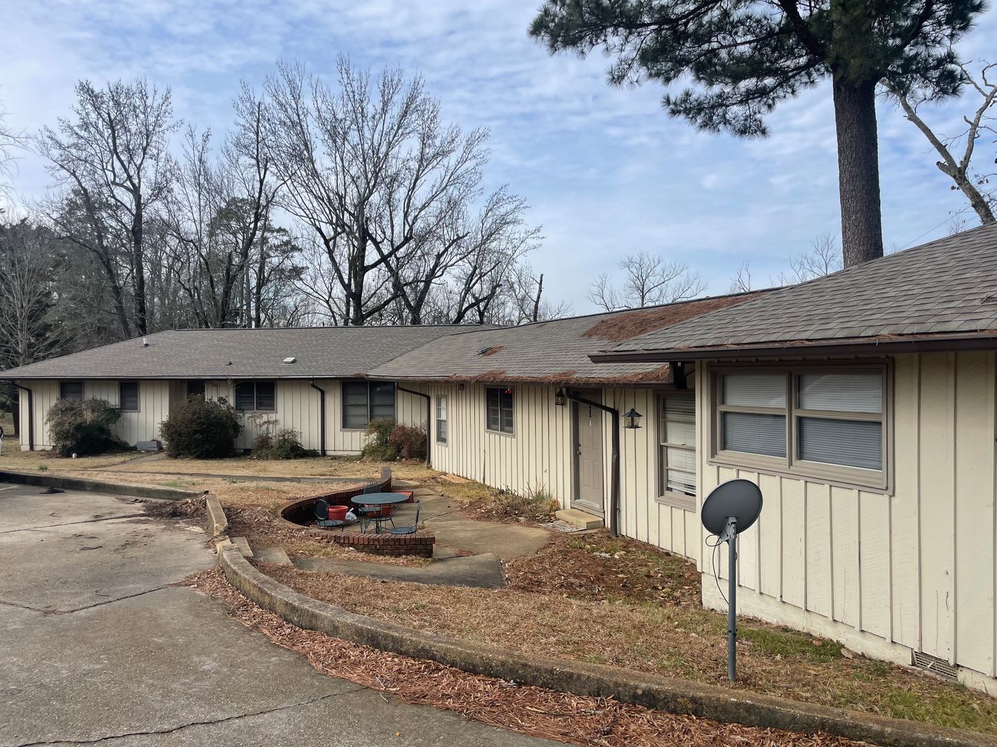 Starkville Apartment: Varsity Square