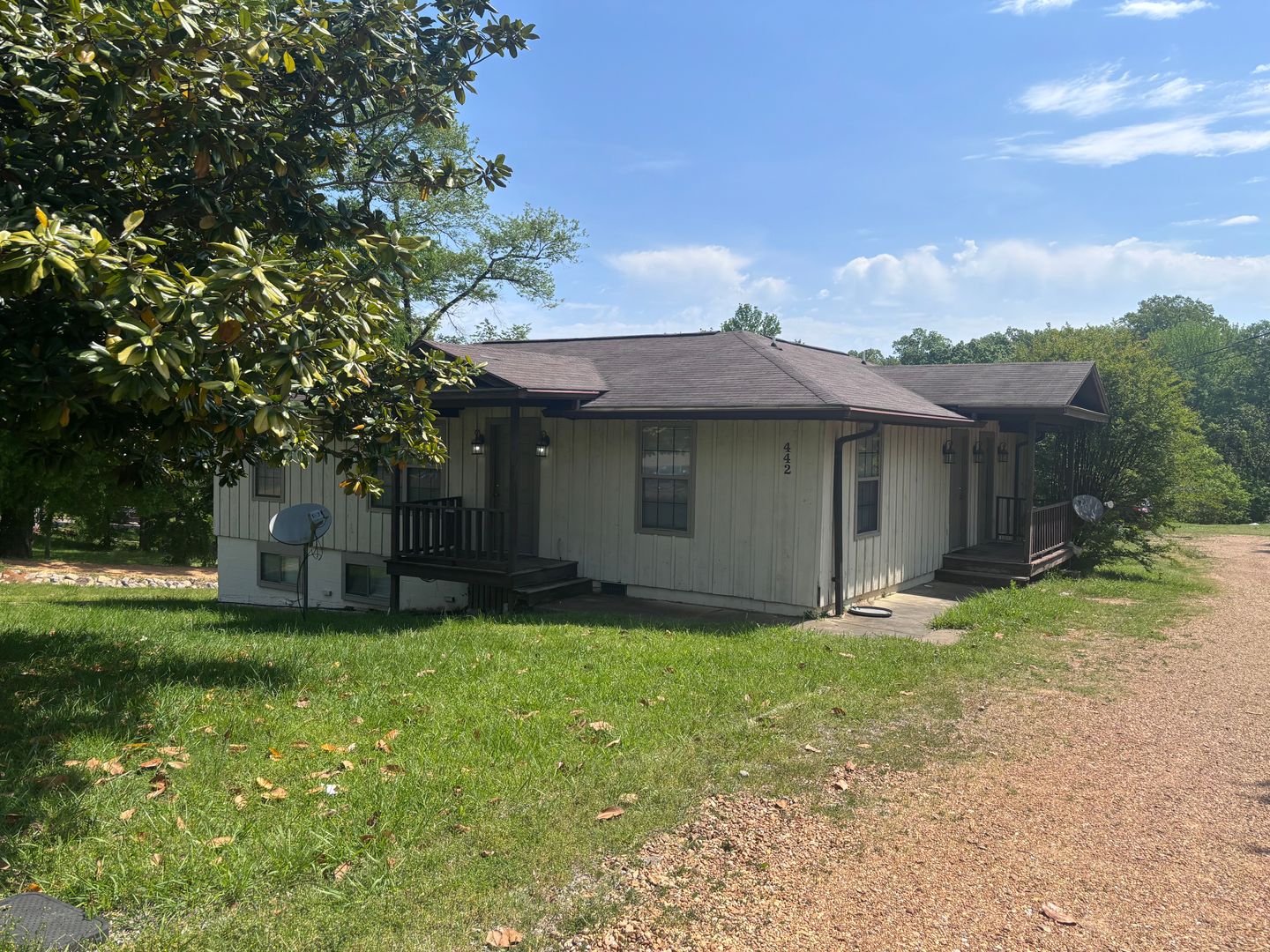 Starkville Apartment: Varsity Square