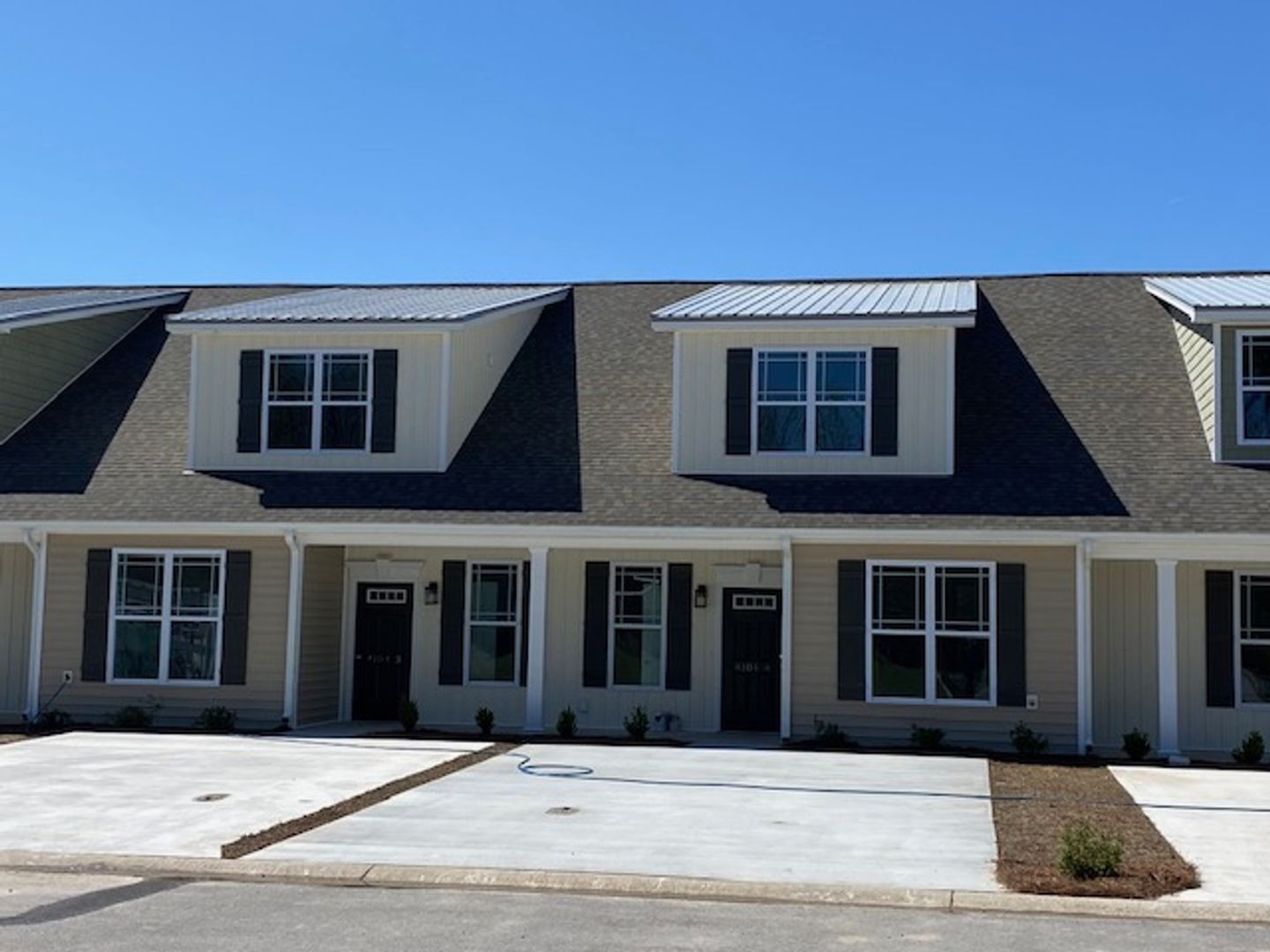 Greenville Apartment: 4104-4108 Bluebill Dr