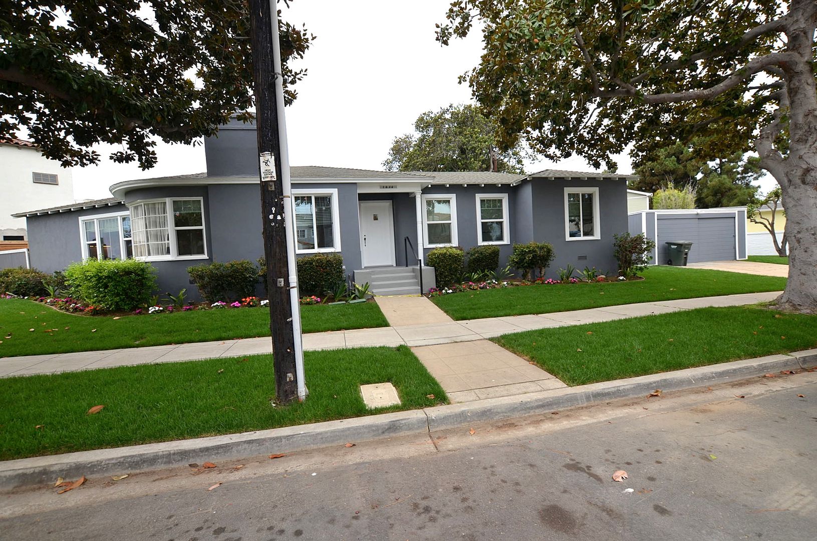 Coronado House: 1634 Sixth Street