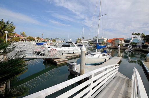 Furnished Vacation Rental,Coronado Cays on the channel – photo 1