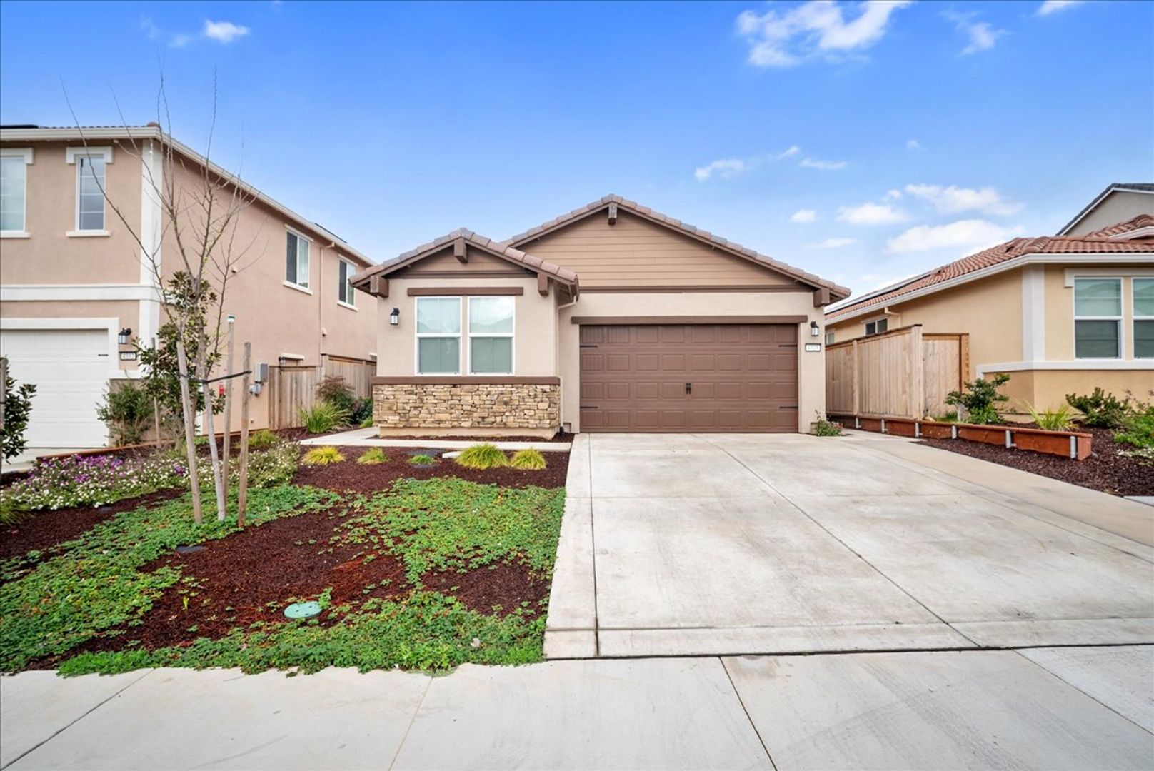 Rancho Cordova House: 4328 Greenshank Cir