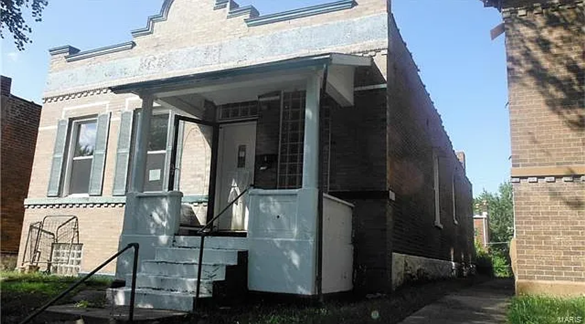 St. Louis House: 3337 Liberty St