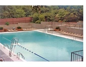 Brookline Apartment: 44 Washington St