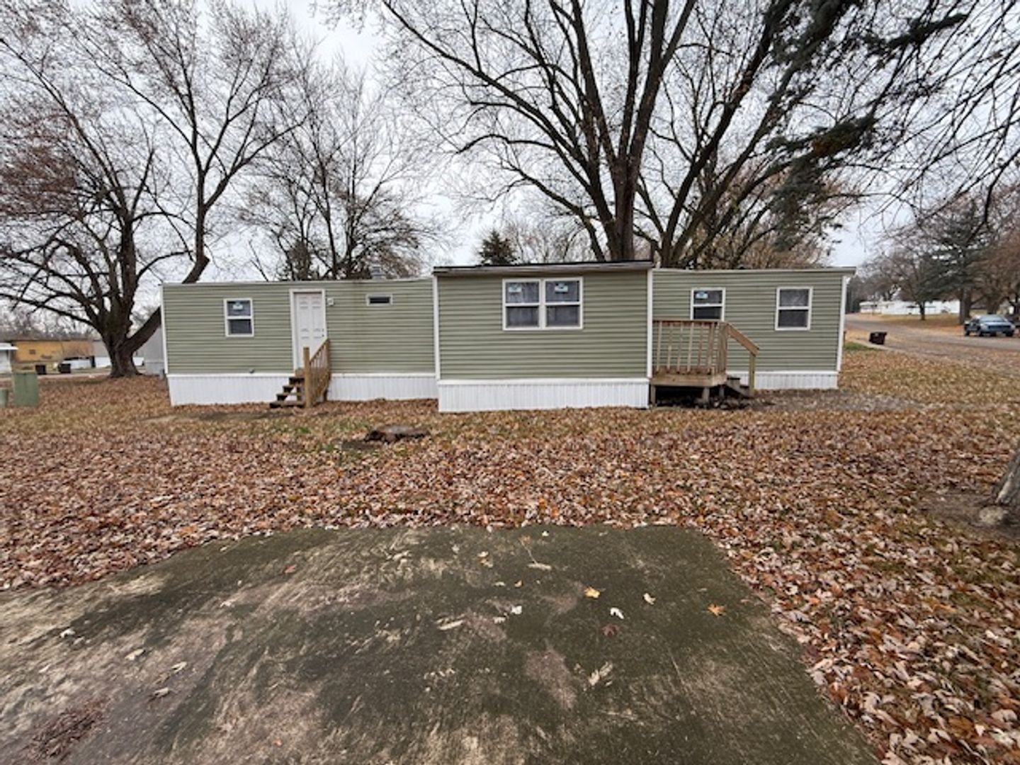 Freeport Apartment: 2284 W Galena