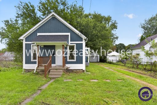 Comfortable Updated Home—Schedule Your Tour Today – photo 1
