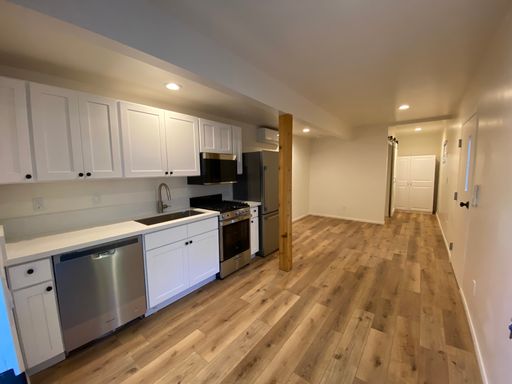 Studio - Downtown Santa Barbara – photo 1