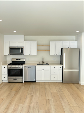 1 Bed/1 Bath With Private Patio - Near Downtown Ojai - One Month Rent Credit With 10/1/26 Move-In