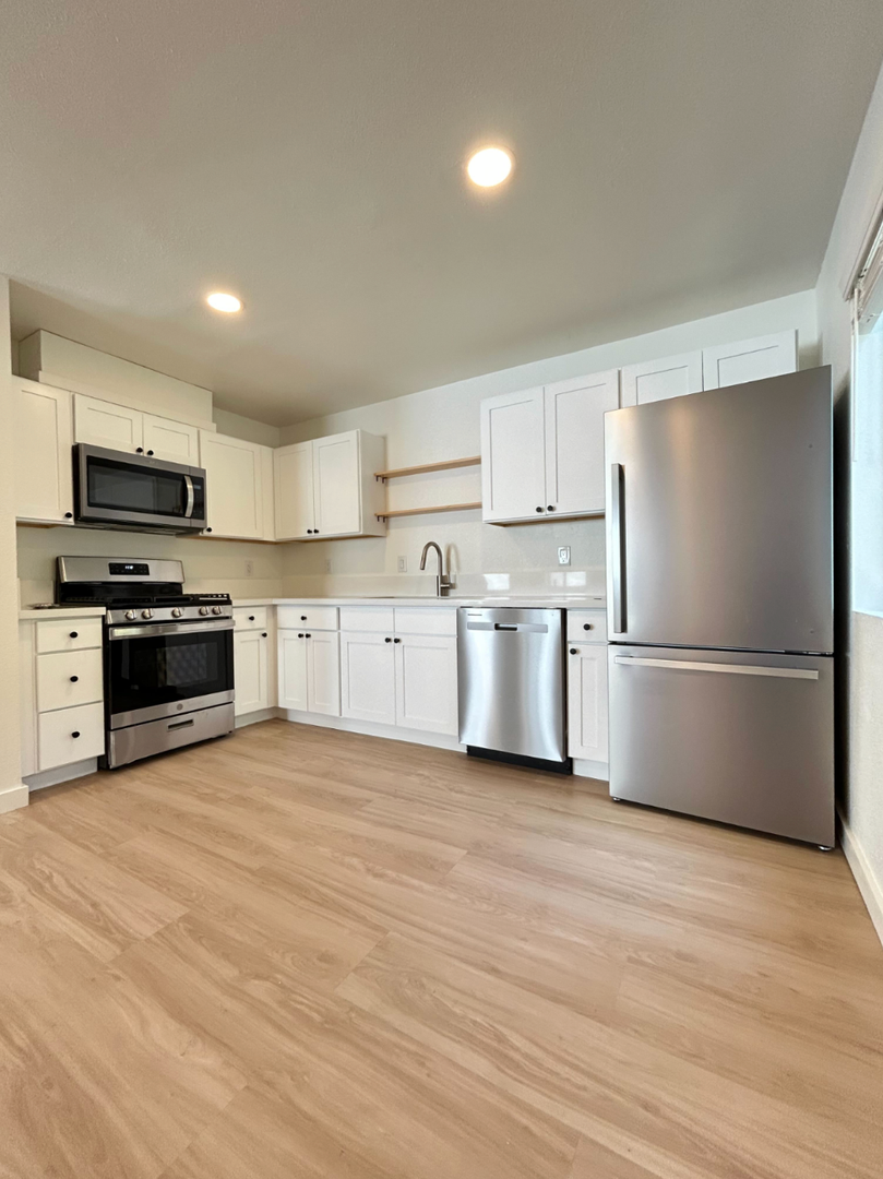 San Luis Obispo Apartment: 60 Casa Street