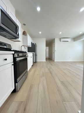 2 Bed/2 Bath With Private Patio - Near Downtown Ojai - One Month Rent Credit With 10/1/26 Move-In
