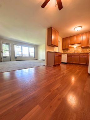 Beautifully renovated property with in unit washer & dryers. This property also included Free Heat along with underground parking.