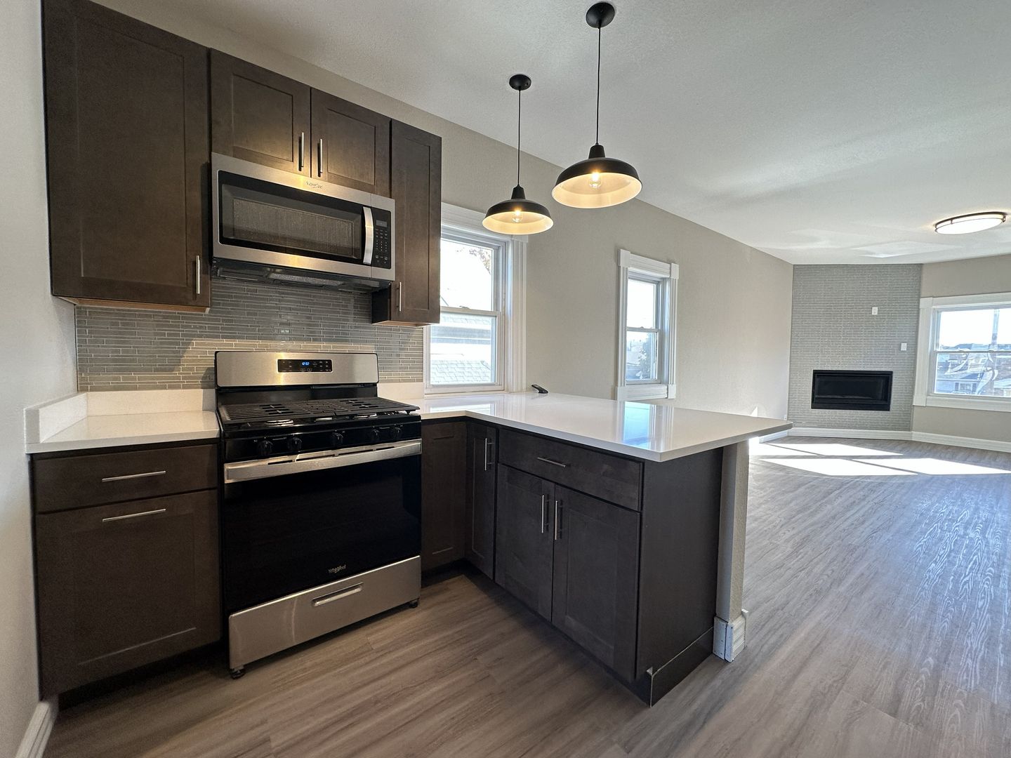 Milwaukee Apartment: 442-444 E Lincoln Ave