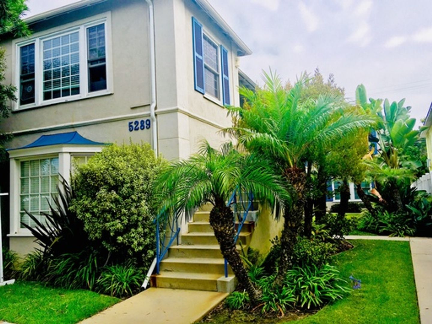 LONG BEACH Apartment: 5289 E THE TOLEDO
