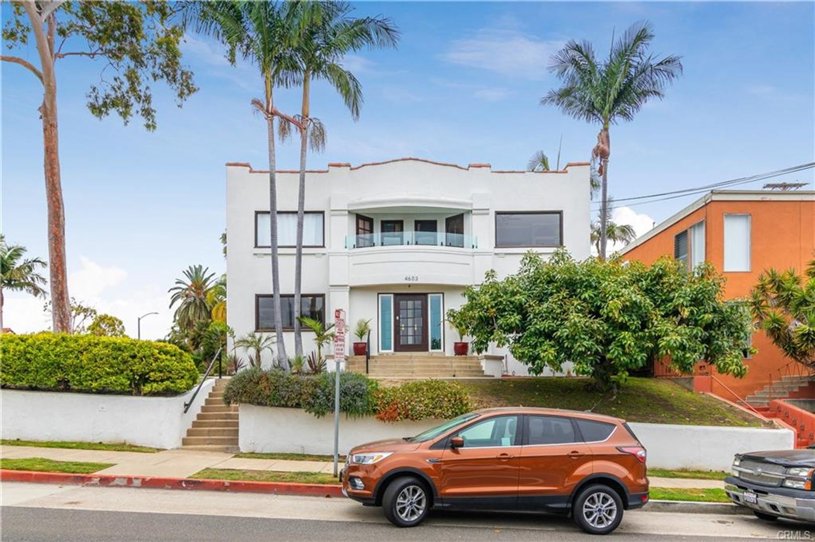 LONG BEACH Apartment: 4603 E. BROADWAY / 226 QUINCY AVE