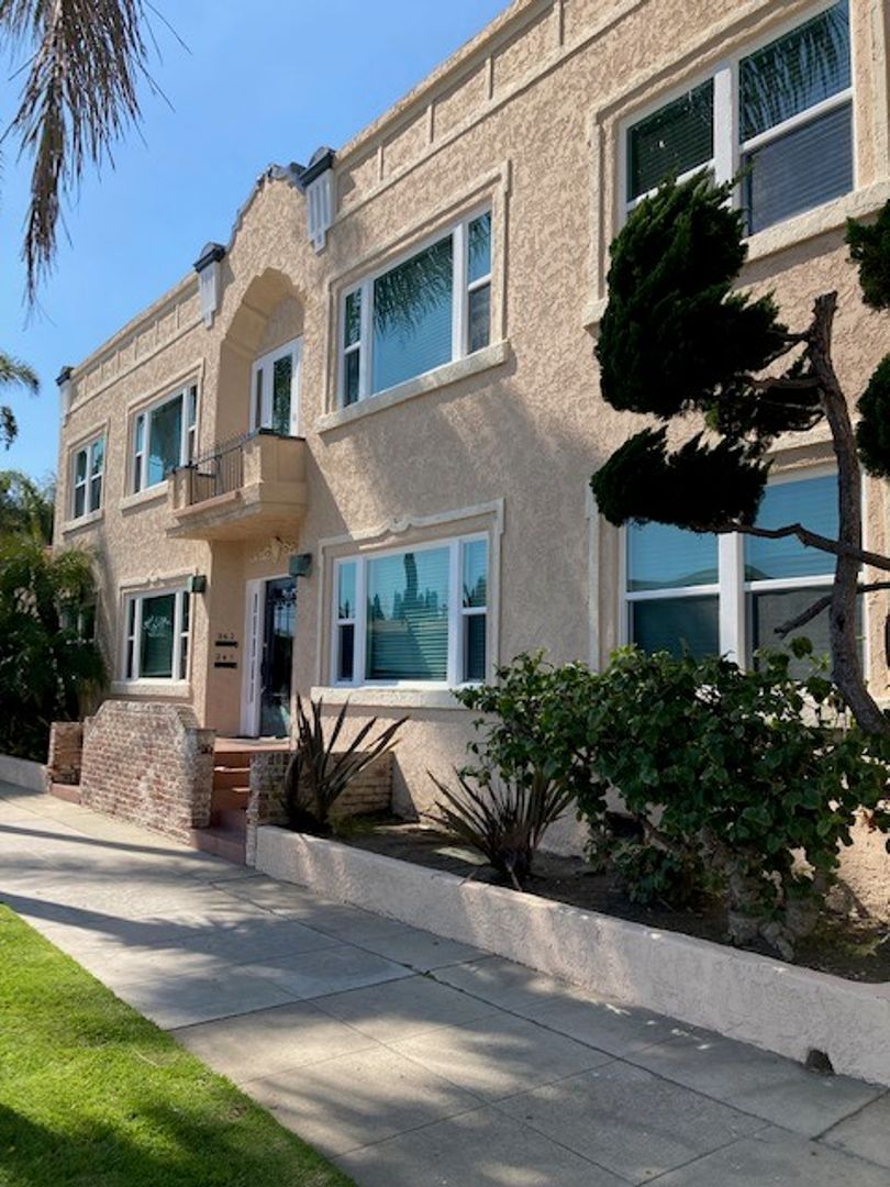 LONG BEACH Apartment: 1771 APPLETON/