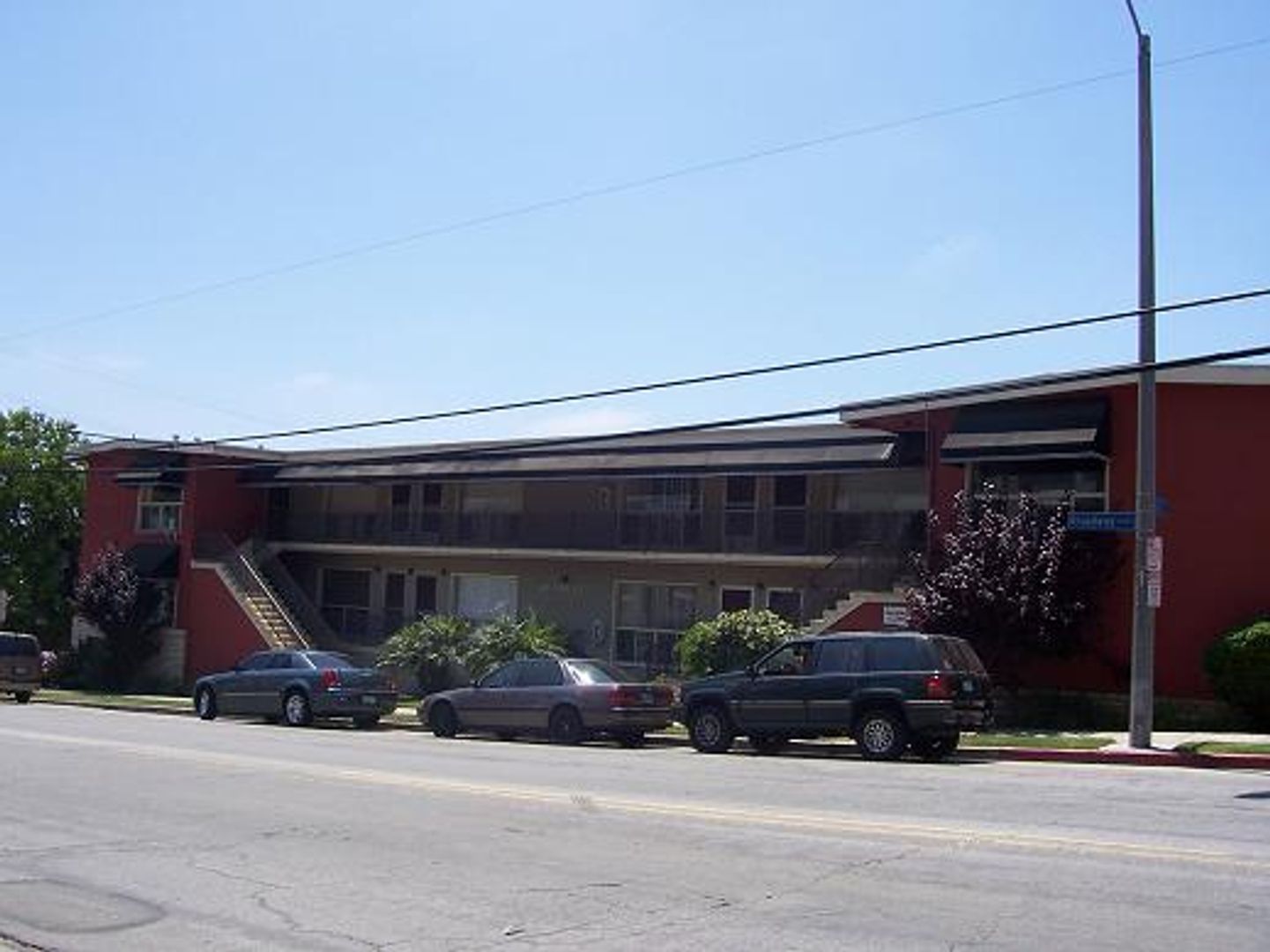 LONG BEACH Apartment: 4600 BROADWAY ST