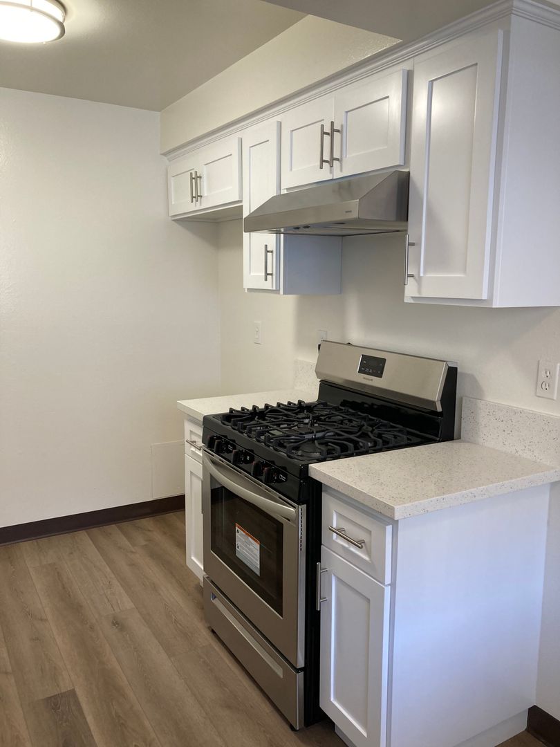 WHITTIER Apartment: 13507 MAR VISTA STREET