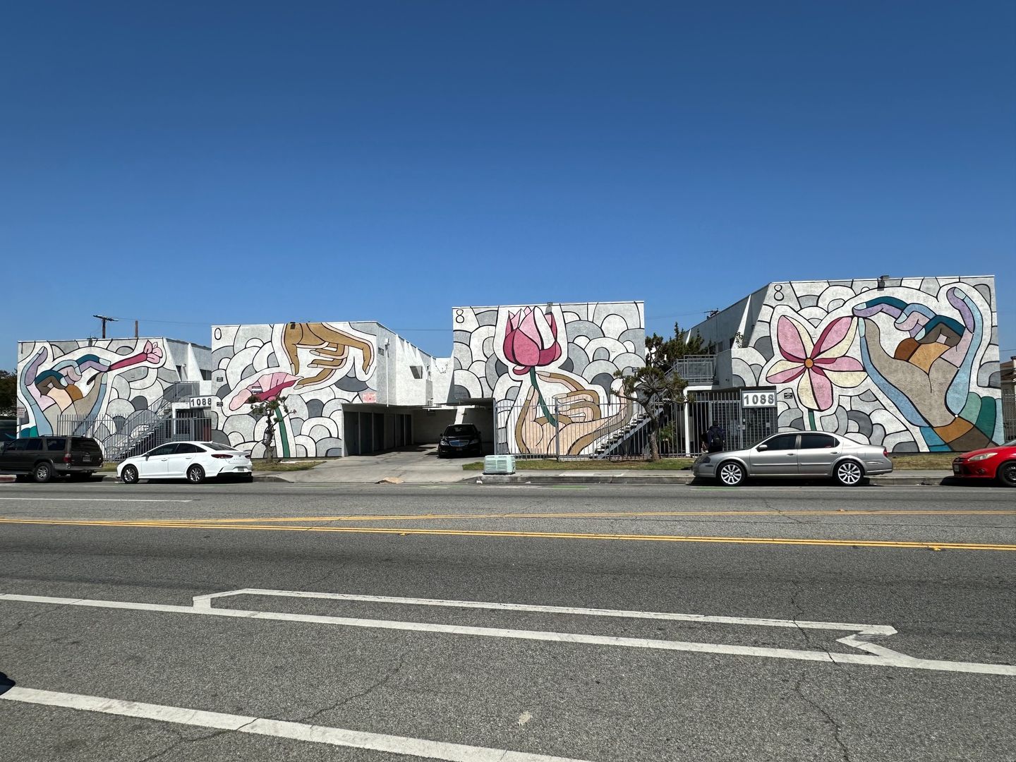 LONG BEACH Apartment: 1088 ALAMITOS AVE