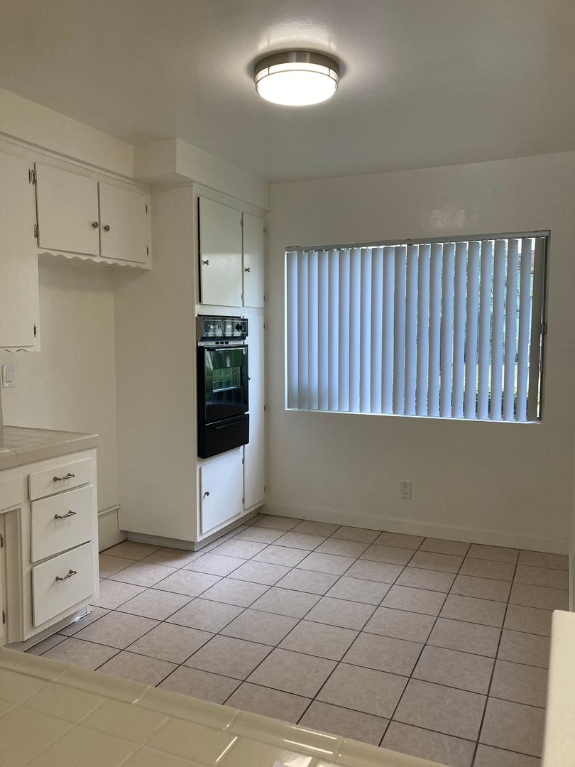 DOWNEY Apartment: 12541 OLD RIVER SCHOOL ROAD