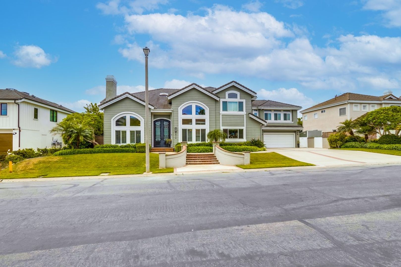 HUNTINGTON BEACH House: 6572 HORSESHOE LANE