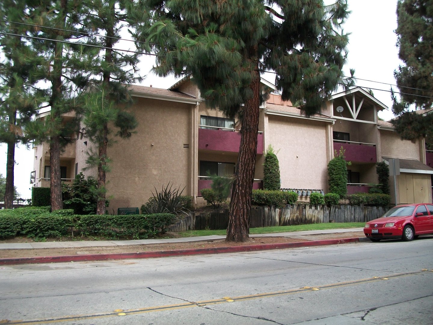 WHITTIER Apartment: 12512 PENN STREET