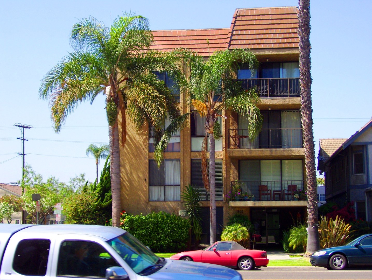 LONG BEACH Condo: 1803 E. OCEAN BLVD.#401