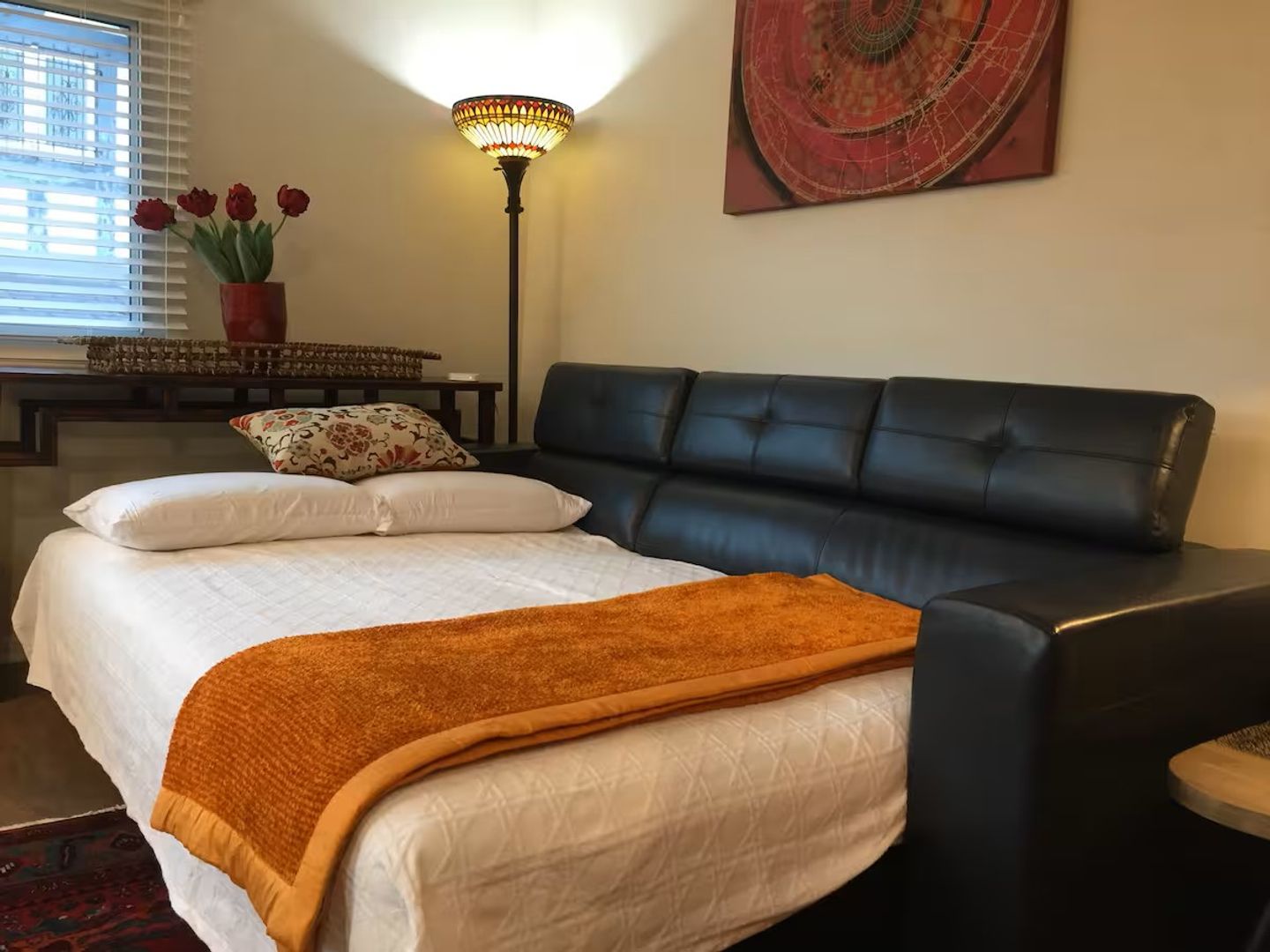 San Diego Apartment: 2055 Albatross St