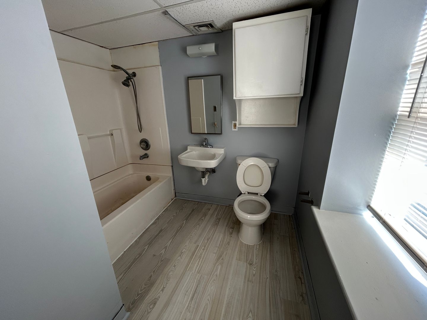 Pampa Apartment: 120 S Russell