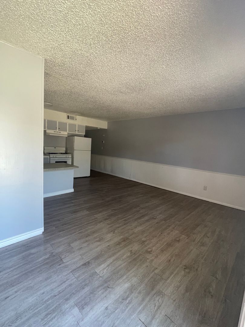 Amarillo Apartment: 4301 SW 51st Avenue