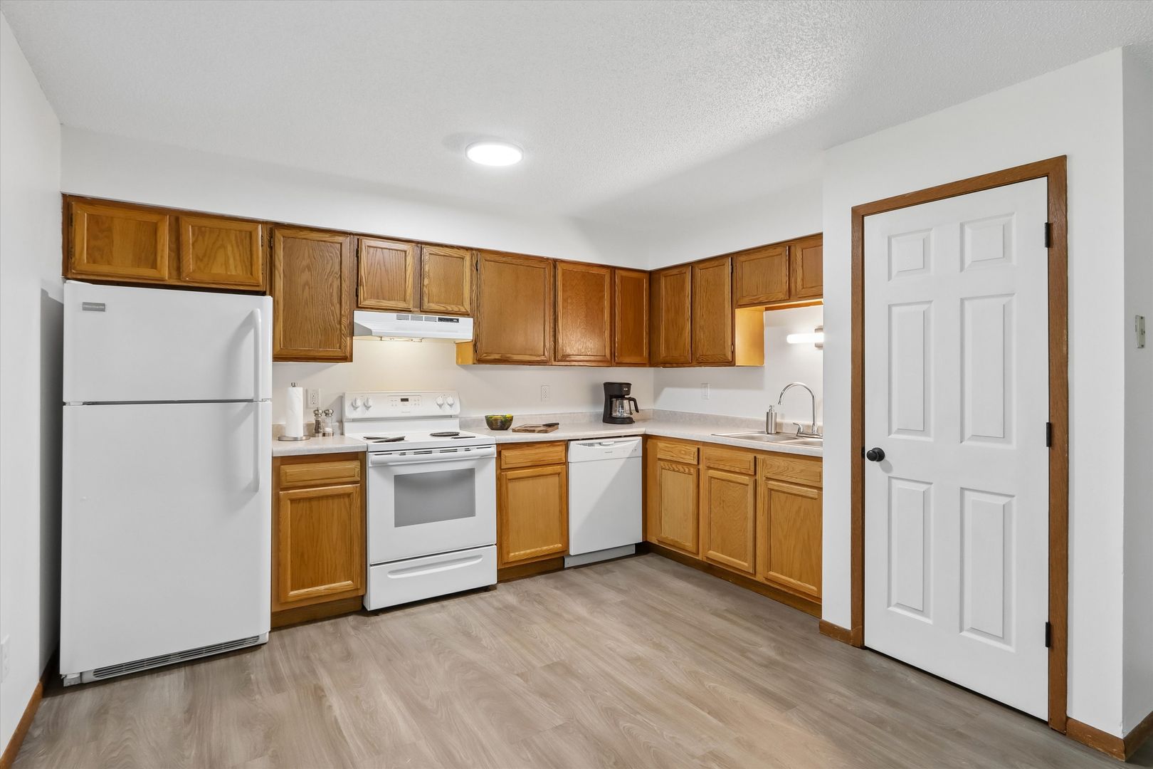 Iowa City Apartment: 1028 Newton Road
