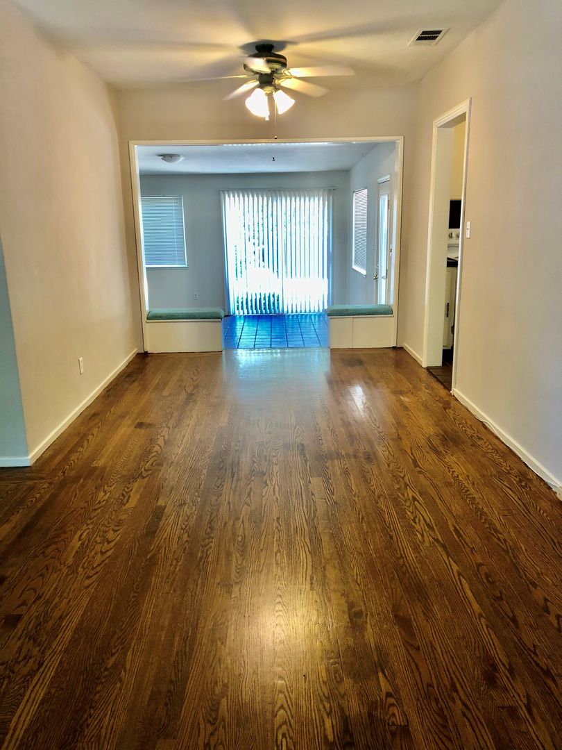 Sacramento House: 650 55th Street