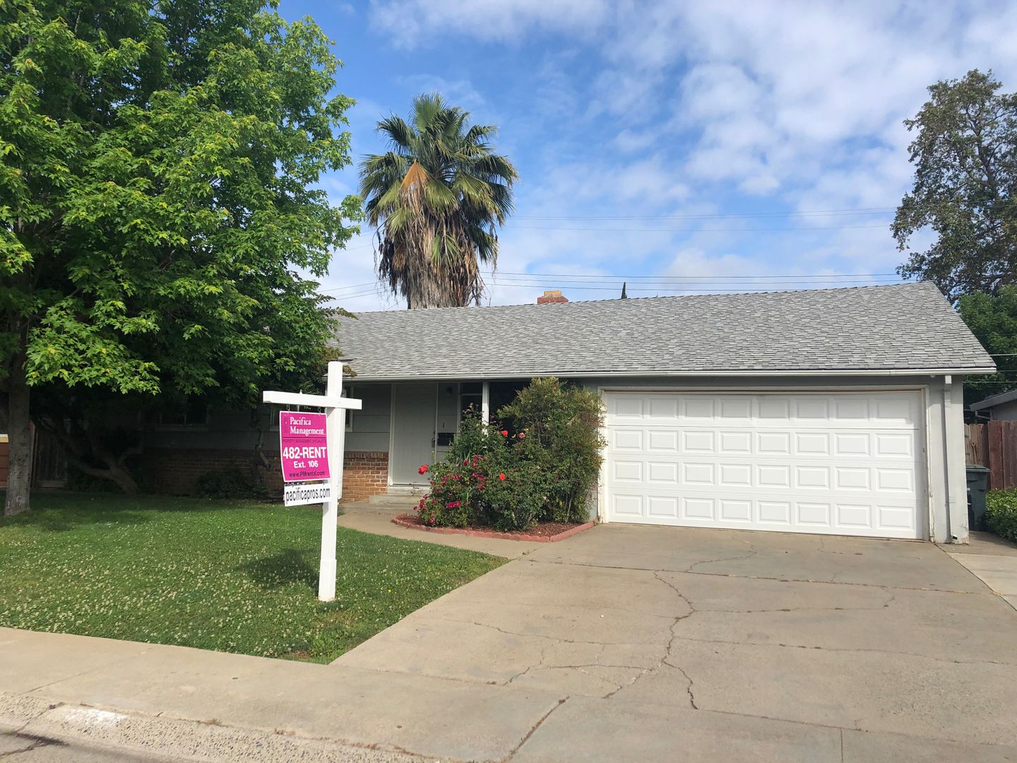 Rancho Cordova House: 10355 Holmes Way