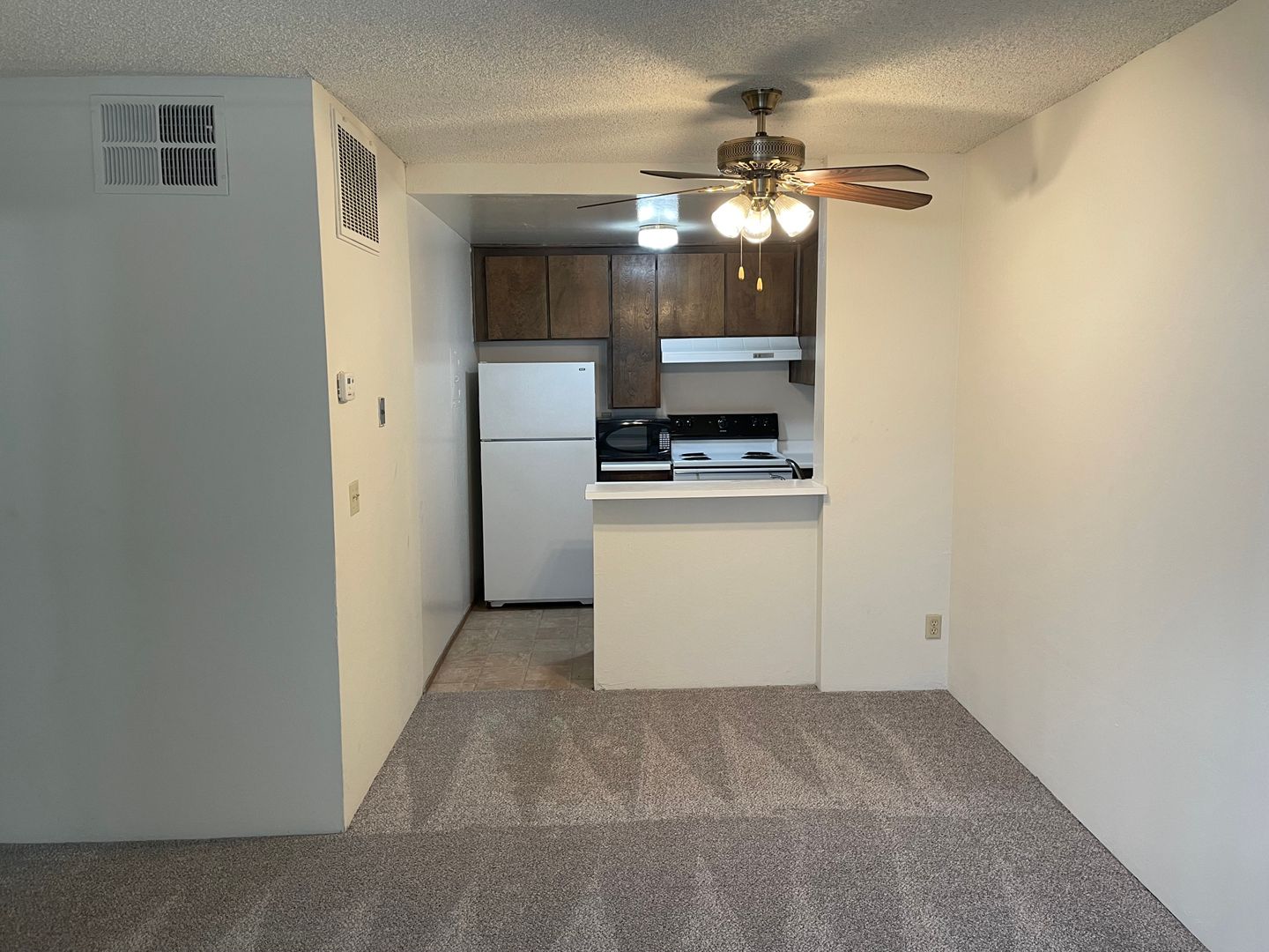 Sacramento Apartment: 2421 I Street