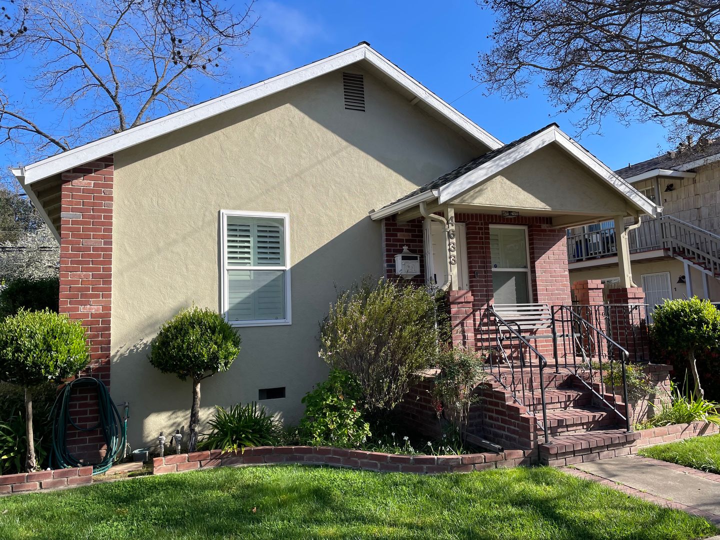 Sacramento Apartment: 4633 V Street