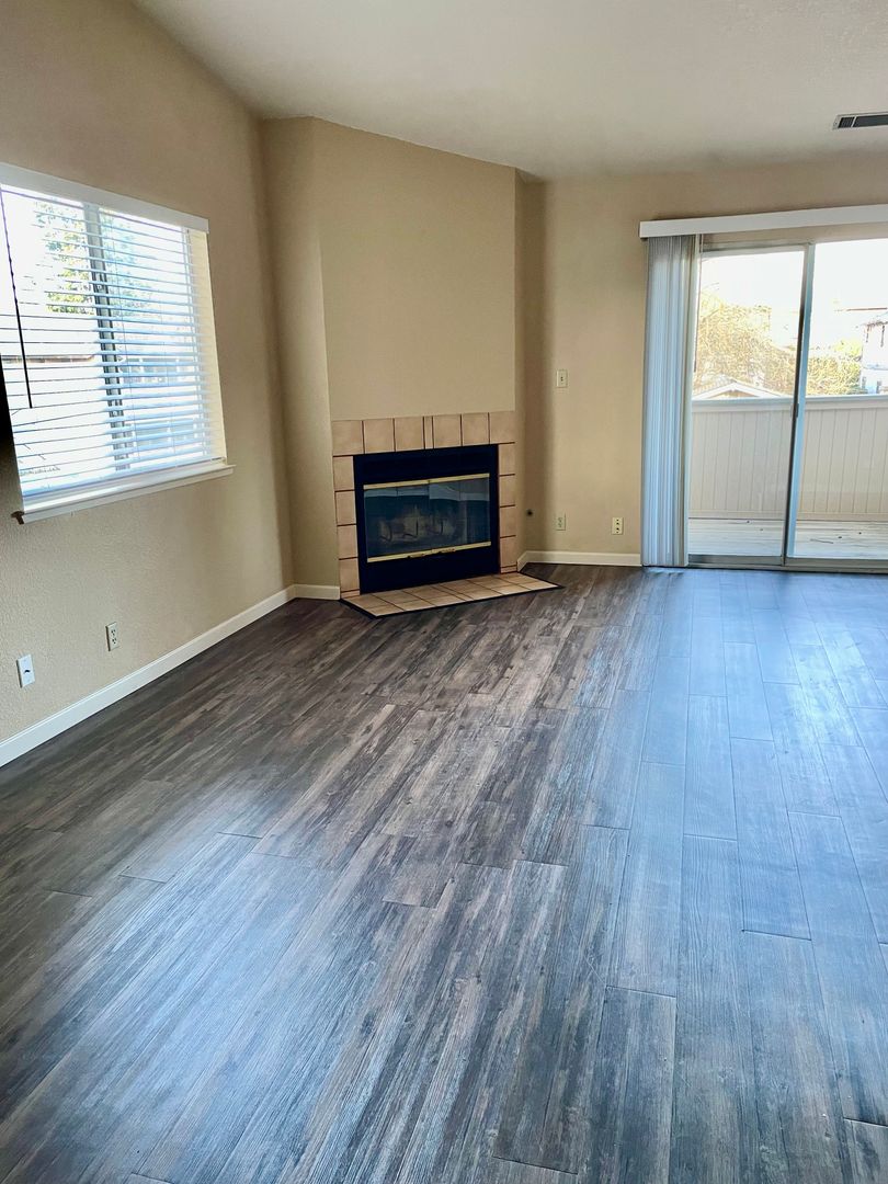 Carmichael Apartment: 3930 Hollister Ave.