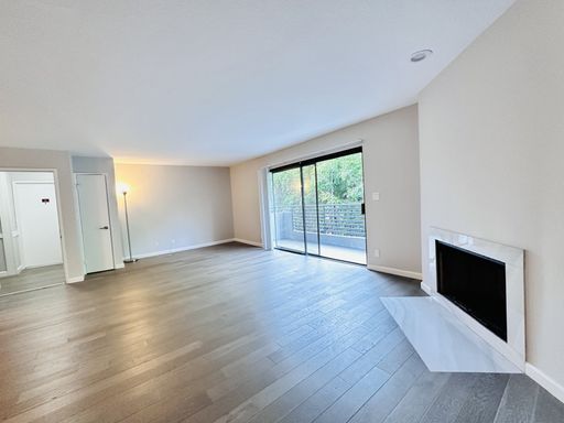 Renovated Spacious 2 Bedroom in West LA – photo 1
