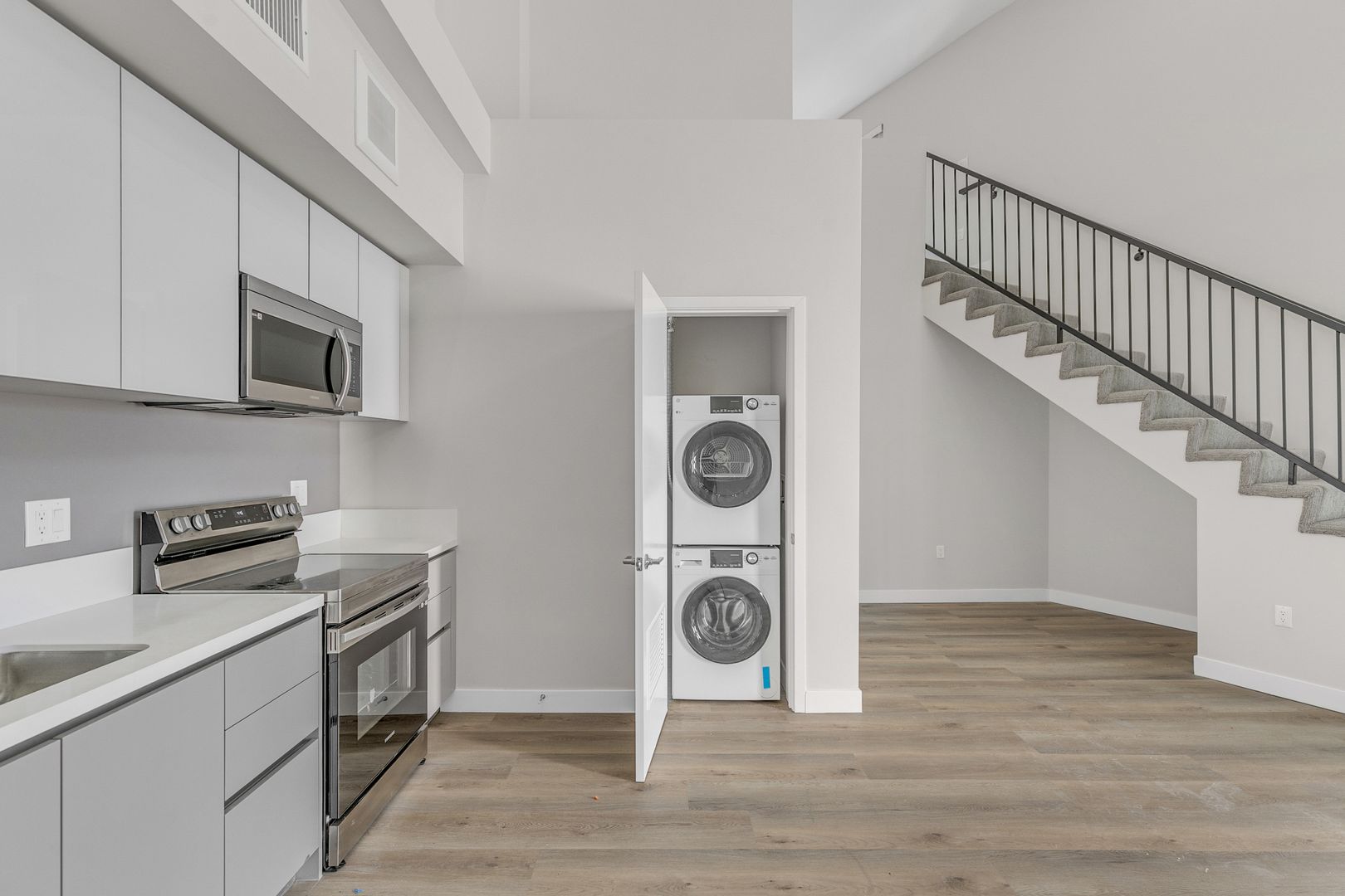 Los Angeles Apartment: 825 S. Coronado Street