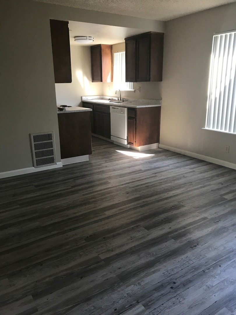 Yuba City Apartment: 1572 Heather Dr