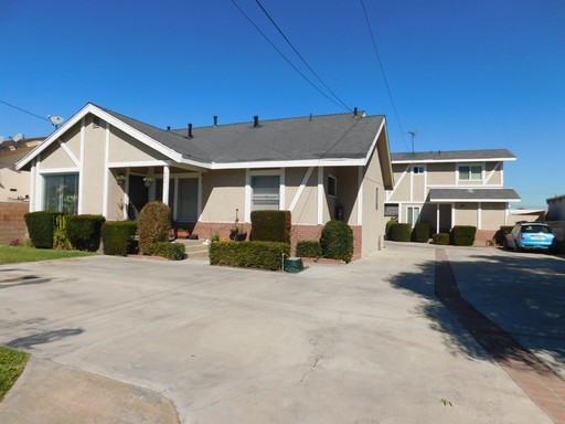 Fantastic 2 Bed 2 Bath 2 Story Apartment in Midway City