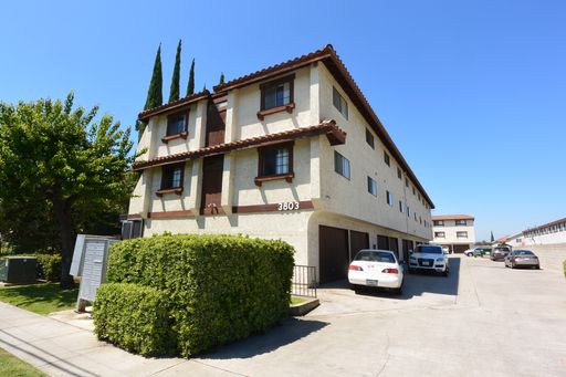 2 Bed 1.5 Bath Upstairs Apt in the City of Baldwin Park.