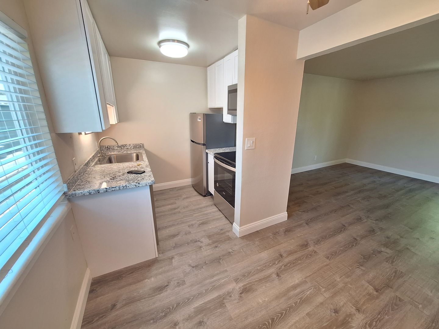 FOLSOM Apartment: 705 BIDWELL ST.