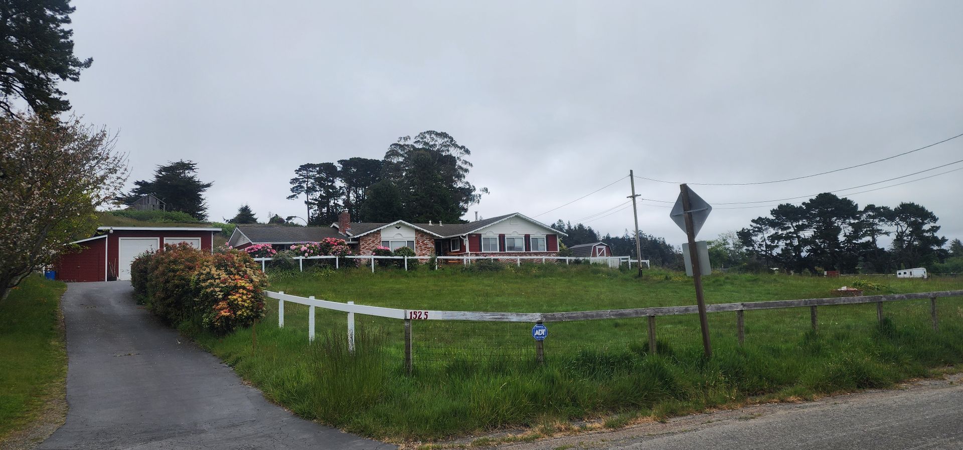 McKinleyville House: 1525 Salmon Ave.